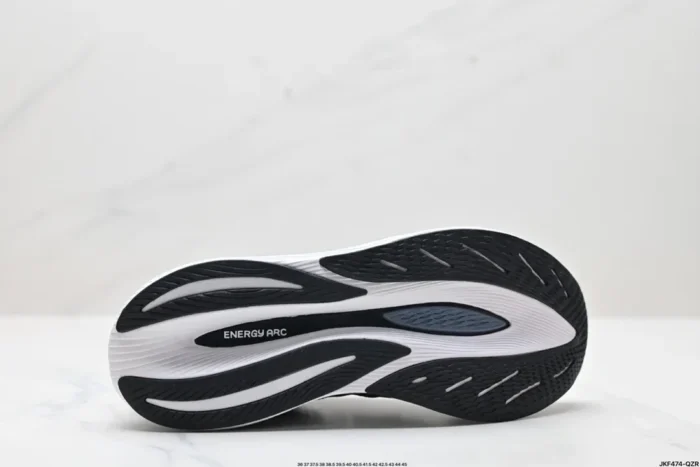 New Balance Men's FuelCell [1:1] - Image 4