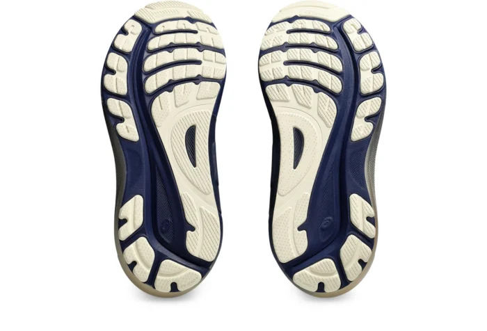 GEL-KAYANO™ 31 PLATINUM [1:1] - Image 2