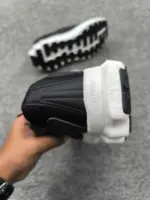 Alo Yoga Runner [1:1] - Image 4