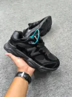 New Balance 9060 "Triple Black" [OEM]