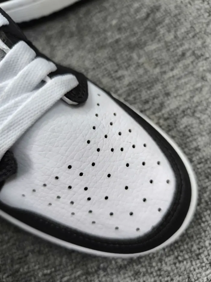 Nike Air Jordan 1 Retro High OG [OEM] - Image 5