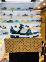Louis Vuitton Sneaker Blue [1:1] - Image 2