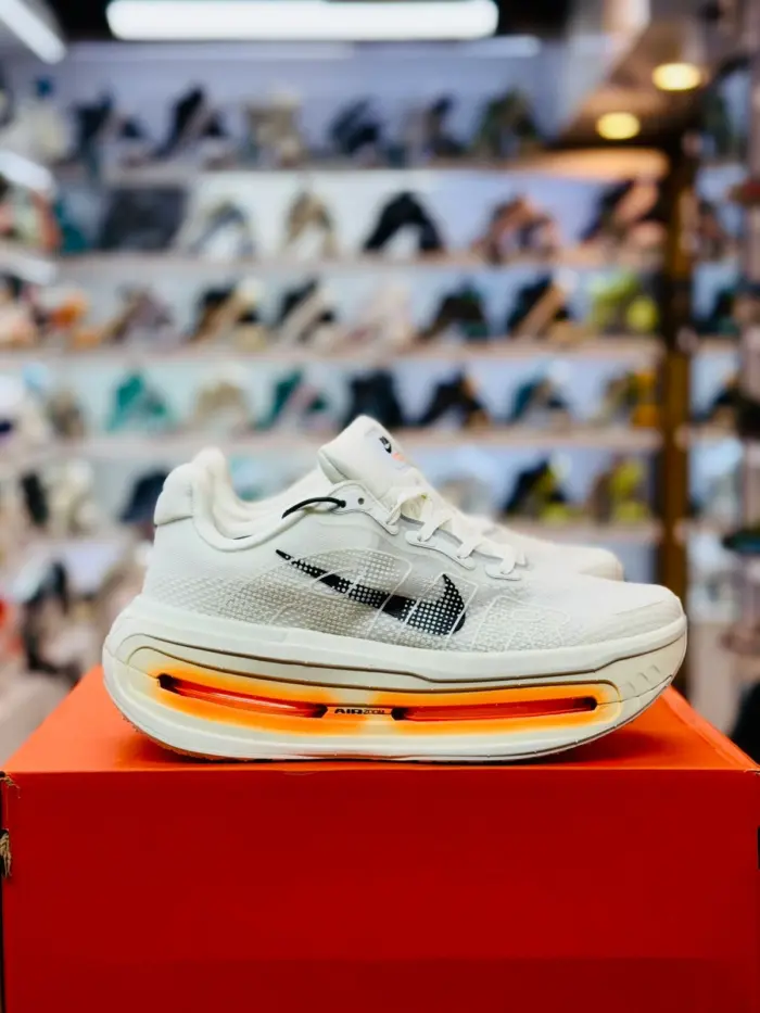 Nike Vomero Premium [1:1] - Image 2