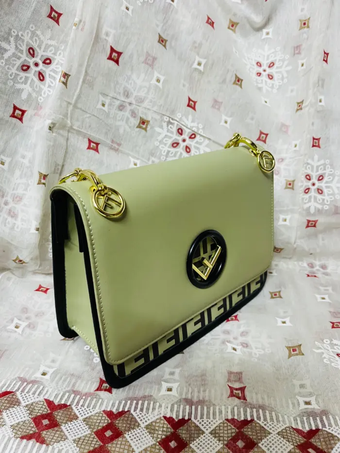 Fendi Kan I Bag [1:1] - Image 4