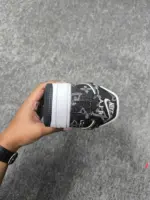 Louis Vuitton x Nike Air Force 1 [OEM] - Image 3