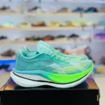Under Armour Velociti Elite 3