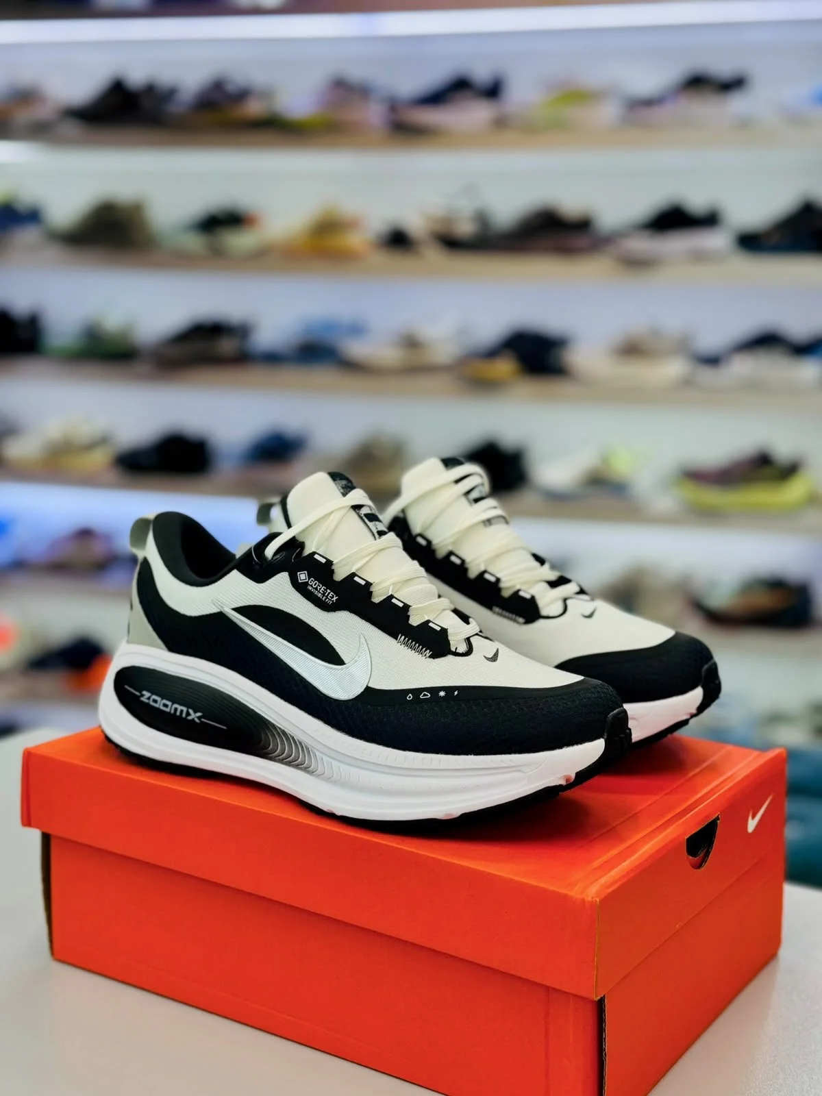 image - 2026-10-23T180317.223 Nike ZoomX Vomero 18 GORE-TEX - Image 1