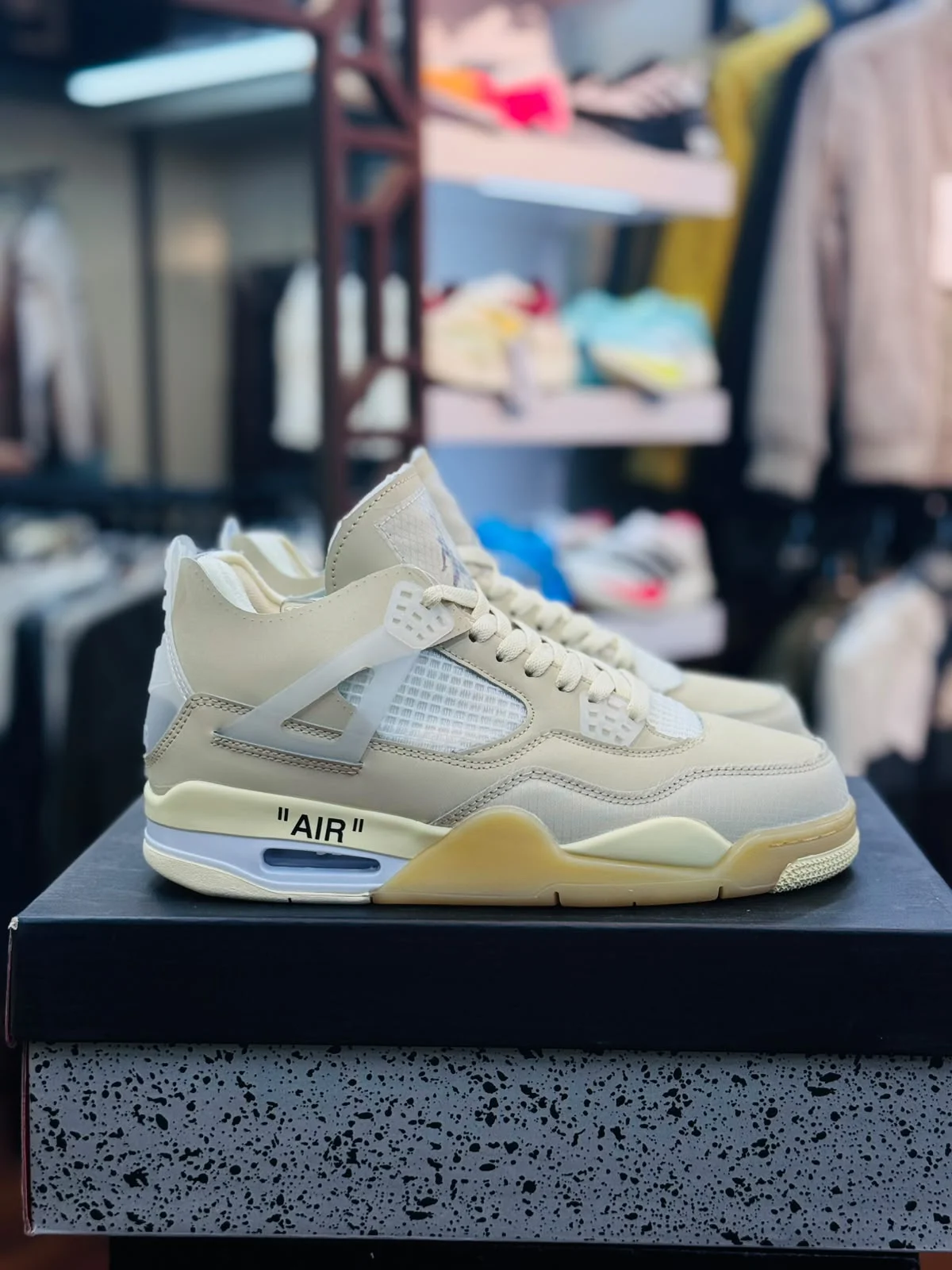 image (97) Off-White x Nike Air Jordan 4 Retro SP "Sail" - Image 1